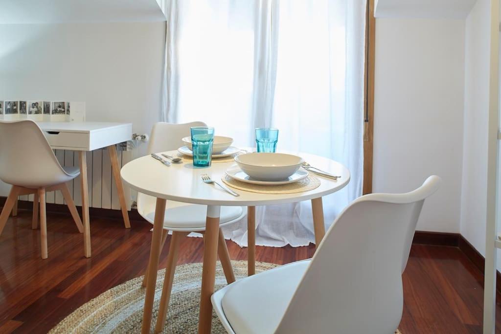 Apartamento Con Terraza A Un Paso De La Playa خيخون المظهر الخارجي الصورة